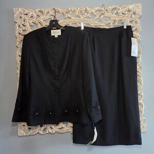 Executive Collection Black Beaded 2 Piece Skirt Suit Womens Size 12P